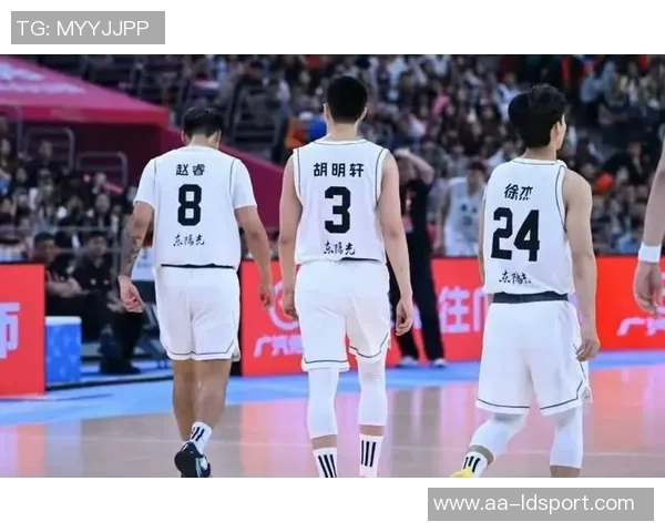 杜锋分享广东篮球全运会夺金瞬间展现团队荣耀与拼搏精神